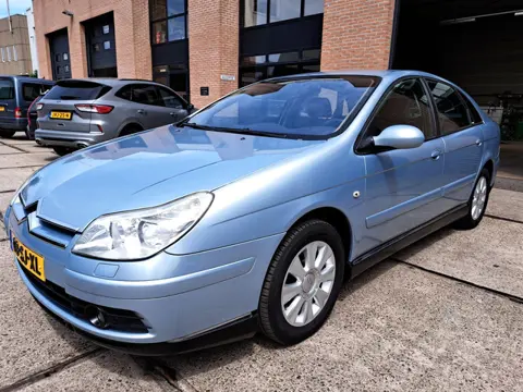 Citroen C5 2.0-16V EXCLUSIVE NIEUWSTAAT NIEUWE DIST RIEM NIEUWE AIRCO
