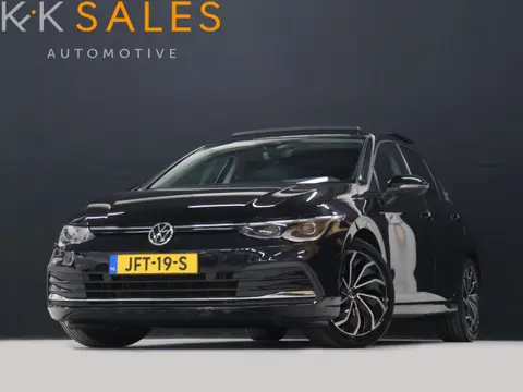 Volkswagen Golf 1.5 eTSI R-Line [SCHUIFKANTELDAK, APPLE CARPLAY, ANDROID, TREKHAAK, MEMORY SEATS, ST