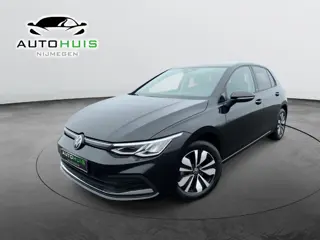 Volkswagen Golf 8 1.5 eTSI Life Business DSG Mild Hybrid Elec trekhaak Zeer compleet Inc btw !