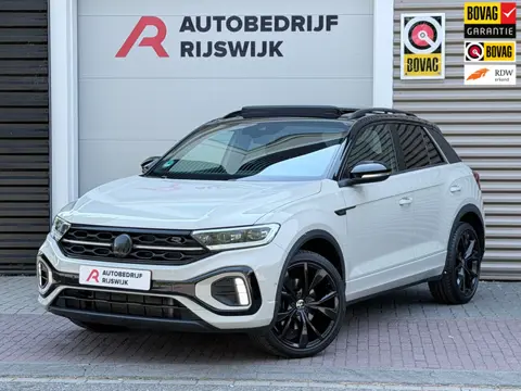 Volkswagen T-Roc 1.5 TSI 3xR-Line Pano/Beats/Camera/IQ.Light