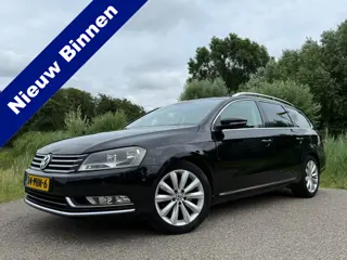 Volkswagen Passat Variant 2.0 TDI Highline BlueMotion Automaat | Leder | Camera | Navi | Clima | Sto