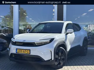 Toyota Urban Cruiser Executive 61 kWh | Direct leverbaar | Rijklaarprijs