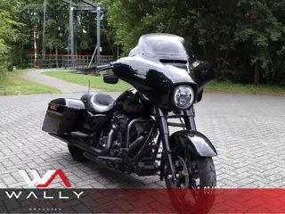 Harley Davidson 103 FLHXS Street Glide Special streetglide special