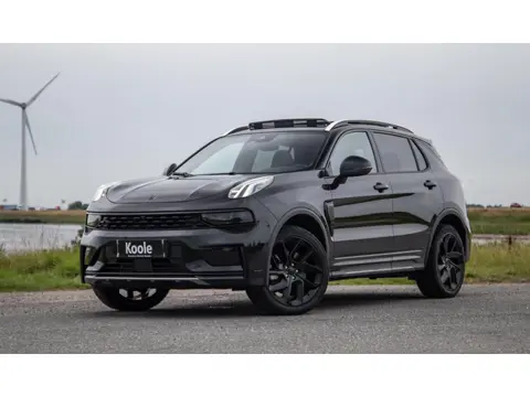 Lynk & Co 01 1.5 BLACK LINE / PANORAMA DAK / 360 CAMERA / CARPLAY / STOELVERWARMING