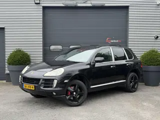 Porsche Cayenne 4.8 S | Panoramadak | Xenon | Cruise Control | TV Schermen | Lichtmetalen Velgen |