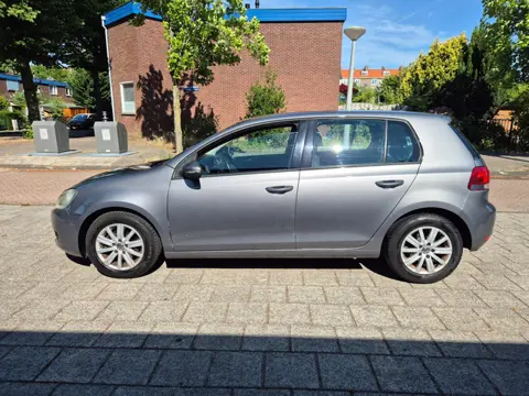 Volkswagen Golf 1.2 TSI Comfortline BlueMotion Cruise Grey Edition