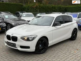 BMW 1-serie 116i Business+|Nieuwe Ketting + Klepseals|Climate control|Cruise control|Stoelverwarming