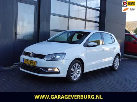 Volkswagen Polo 1.0 Comfortline (Airco/Climatecontrole,Parkeersensoren,Lm velgen)