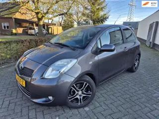 Toyota Yaris 1.3 VVTi Terra