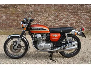 Honda CB 750 Four Only 13.000 Km original from new, original condition, stunning!