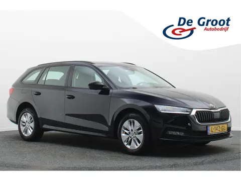 Škoda Octavia Combi 1.0 e-TSI DSG Business Edition Virtual Cockpit, Cruise, Apple Carplay, Rijstrook