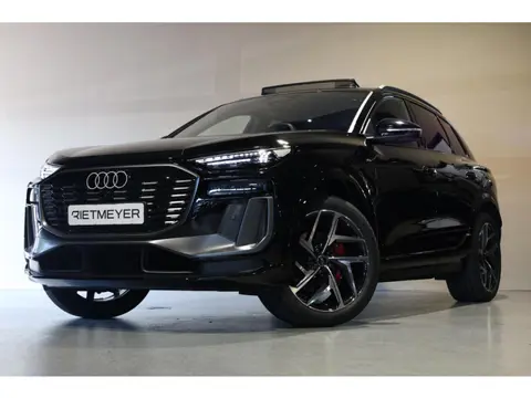 Audi Q6 e-tron S edition performance 100 kWh |Pano |Elektr. Trekhaak |360° |Memory |Sfeer |ACC