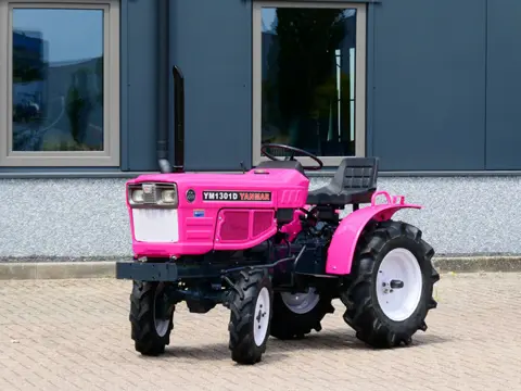 Yanmar YM1301 4wd / 1142 Draaiuren / Pink Edition
