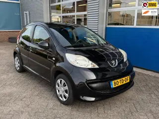 Peugeot 107 1.0-12V XS