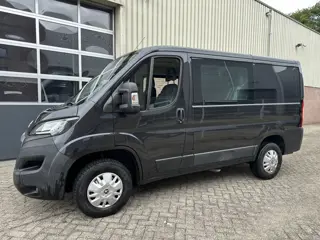 Peugeot Boxer 330 2.0 BlueHDI L1H1 Pro DC Airco,Cruise,Navi,Camera,Pdc,Enz