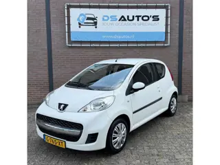 Peugeot 107 1.0-12V XR