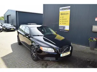 Volvo V70 2.0 Summum Volvo V70 2.0