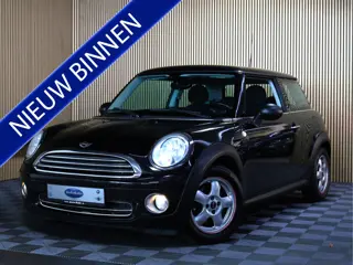 MINI 3-deurs 1.6 One Salt AVM RED HOT CLIMA LM VELGEN