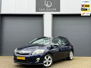 Toyota Auris 1.8 Full Hybrid Dynamic Business / Navi +Camera