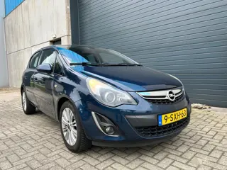 Opel Corsa 1.2i 16V Cosmo AIRCO G3 NAVI PDC 5DRS