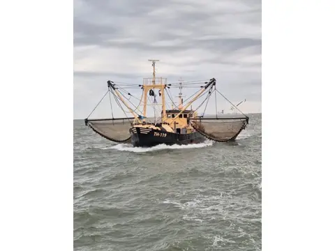 DEO VOLENTE Fishing boat - Eurocutter PBBQ DEO VOLENTE TH 119 - Vissersboot - Eurokotter - Boomkorvi