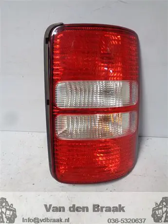 Volkswagen Caddy 2010-2015 Achterlicht rechts