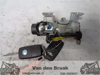 Volkswagen Golf 2003-2008 Contactslot