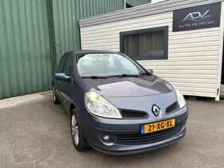 Renault Clio 1.6-16V Dynamique - AUTOMAAT- DISTRIBUTIERIEM VERVANGEN- GOED ONDERHOUDEN-AIRCO - CRUIS