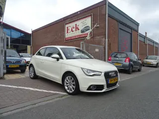 Audi A1 1.4 TFSI 119g. Ambition Pro Line Business AUTOMAAT