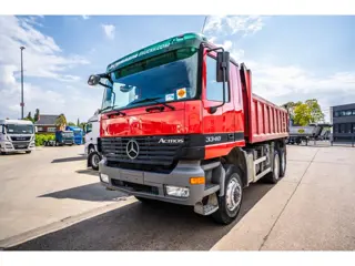 Mercedes-Benz ACTROS 3340 AK (bj 2002)