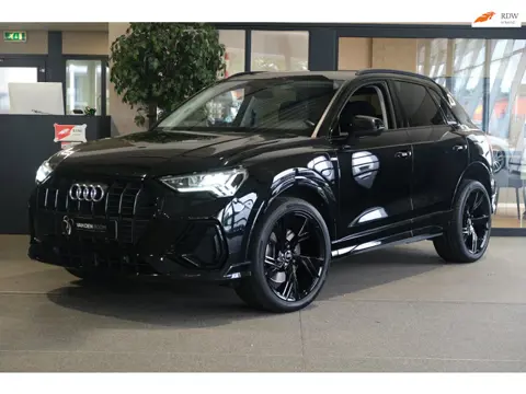 Audi Q3 45 TFSI e 245PK S-line Matrix Leder Navi Cam Elektrische Achterklep