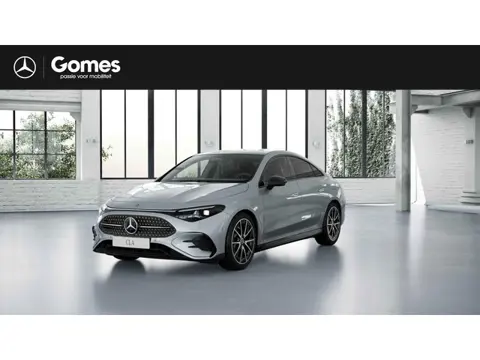 Mercedes-Benz CLA 180 Business Solution AMG | Night Pakket | Panoramadak | Adaptieve Cruise Control 