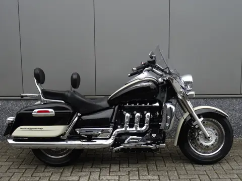 Triumph ROCKET III TOURING (bj 2008)