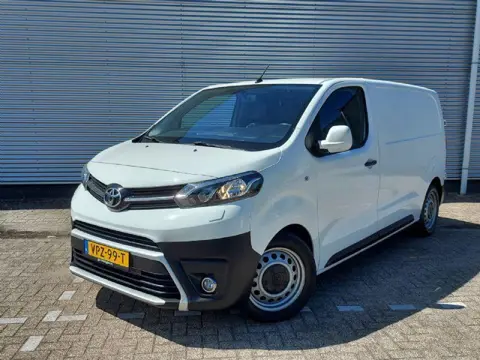 Toyota ProAce Worker 1.6 D-4D Cool Comfort prijs is EX btw, airco,cruisecontrol,radio/cd,
