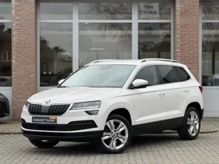 Škoda Karoq 1.0 TSI Style Business | Trekhaak | Keyless | Canton | Camera