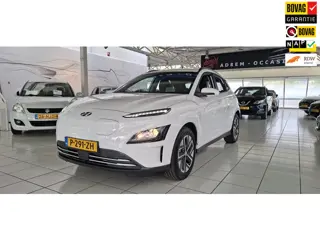 Hyundai Kona EV Fashion 39 kWh, 8800 km NAP!