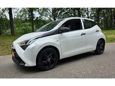 Toyota Aygo 1.0 VVT-i NL Auto 1e Eigenaar Dealer onderhouden