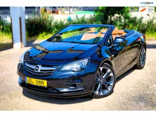Opel CASCADA 1.6 Turbo Cosmo Stoelverkoeling/verwarming Clima PDC Camera Leer Navi