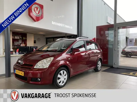 Toyota Verso 1.8 VVT-i Terra,100%Onderhouden,Automaat,7 Persoons,Airco,Elektrischpakket,Trekhaak,Key