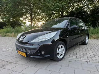 Peugeot 206 + 1.4 XS