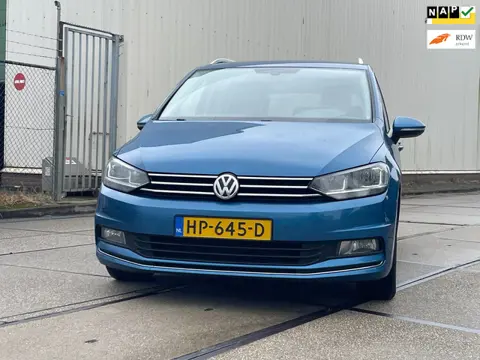 Volkswagen Touran 1.6 TDI SCR Highline 7pers. Leer/Acc/Navi/Pdc