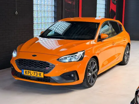 Ford Focus 2.3 EcoBoost ST-3|Performance Pack|LANE|CAMERA|CARPLAY
