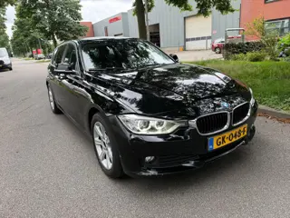 BMW 3-serie Touring 316d High Executive AUTOMAAT LEER CAMERA