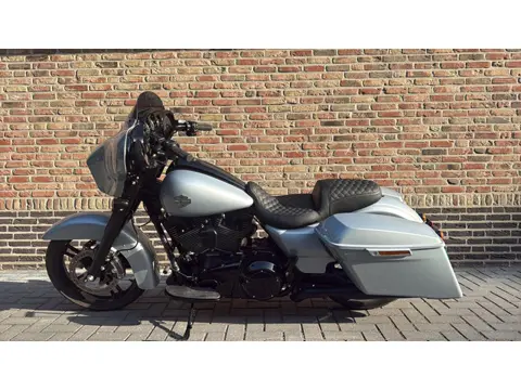 Harley Davidson 103 FLHX Street Glide  Streetglide