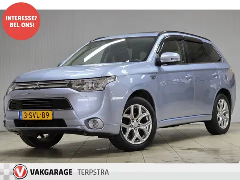 Mitsubishi Outlander 2.0 PHEV+LPG Instyle+/ Automaat/ Trekhaak/ Schuif-Kanteldak/ 18''LMV/ Elek.Klep