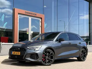Audi A3 Sportback 45 TFSI e S edition Competition | Matrix | Bang & Olufsen | Head-up | Massage | RS