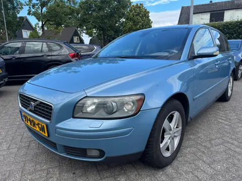Volvo V50 1.8 Summum 125pk,Airco,Cruise,Leder,Trekhaak.Nap