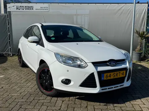 Ford Focus 1.6 TI-VCT Trend - NWE APK - Airco - PDC