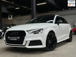 Audi A3 SPORTBACK 35 TFSI Design Luxe Pano/Virtual/Carplay/Automaat