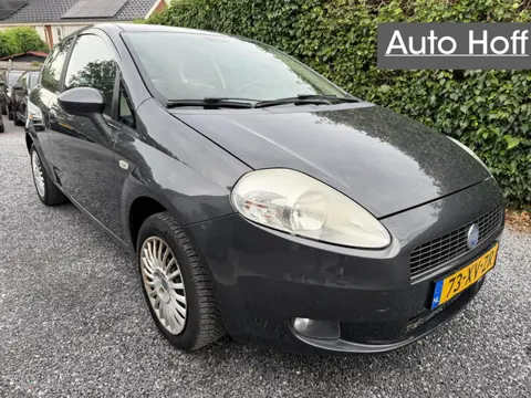 Fiat Grande Punto 1.4 Dynamic | Airco | Cruise Control | Elekt. Ramen | Trekhaak | APK tot 03-02-202
